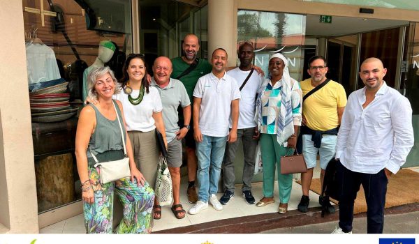 Imagen de un grupo de personas durante la misión comercial Senegal y Costa de Marfil